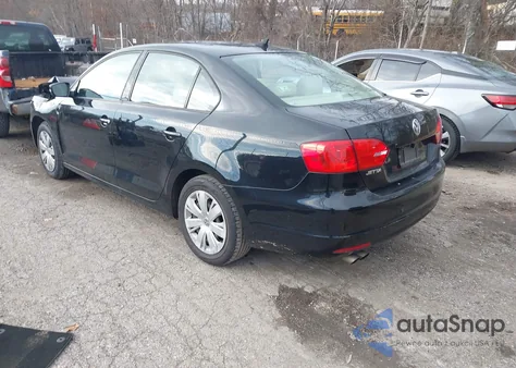 2014 Volkswagen Jetta 1.8T Se from USA, damaged, VIN 3VWD17AJ8EM401103